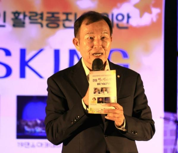 1949227467_wRZ1Yh3f_4227f6f9ce7c3c028e49